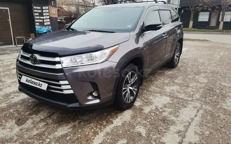 Toyota Highlander 2019 года за 18 500 000 тг. в Шымкент