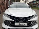 Toyota Camry 2020 года за 16 500 000 тг. в Алматы – фото 3