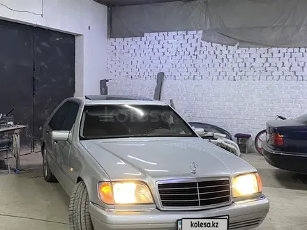 Mercedes-Benz S 320 1997 года за 6 300 000 тг. в Астана – фото 2