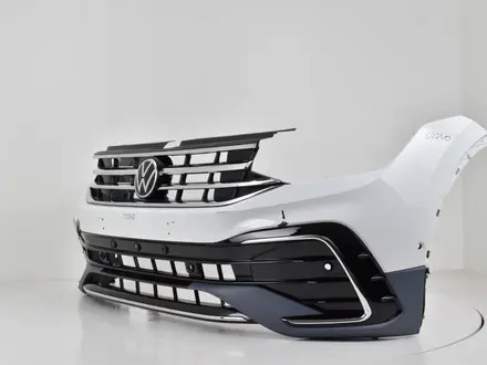 VOLKSWAGEN Tiguan II 2016 — н. В. И 2020 Бампер передний за 100 000 тг. в Алматы – фото 3