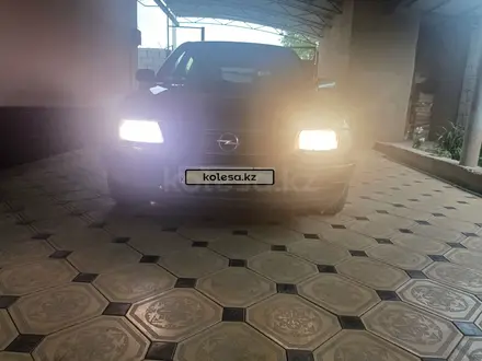 Opel Astra 1995 года за 1 500 000 тг. в Шымкент – фото 3
