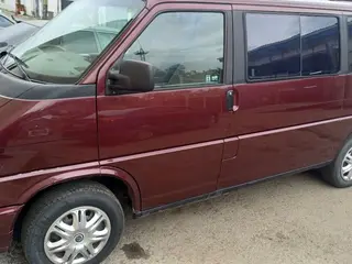 Volkswagen Caravelle