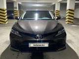 Toyota Camry 2023 годаүшін16 800 000 тг. в Алматы – фото 3