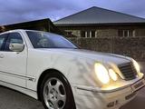 Mercedes-Benz E 320 2001 года за 6 200 000 тг. в Алматы – фото 4