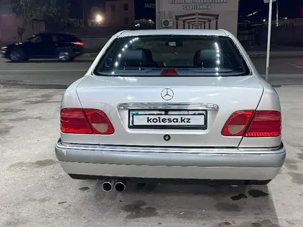 Mercedes-Benz E 230 1995 года за 2 800 000 тг. в Туркестан – фото 6