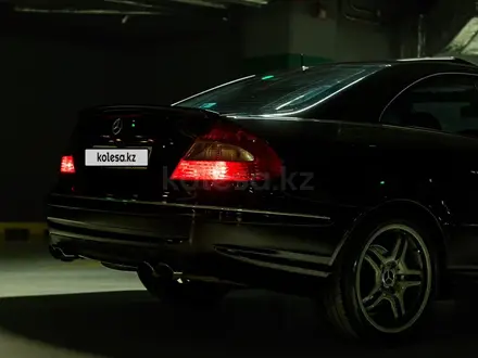 Mercedes-Benz CLK 320 2002 года за 5 800 000 тг. в Астана – фото 15