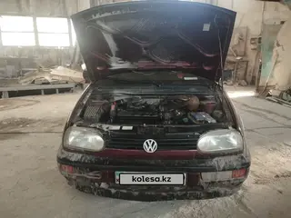 Volkswagen Golf, 1993