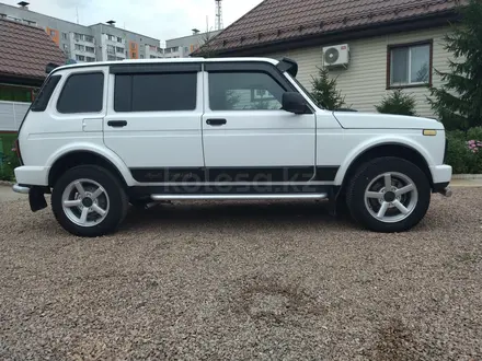 ВАЗ (Lada) Lada 2131 (5-ти дверный) 2020 года за 5 450 000 тг. в Петропавловск