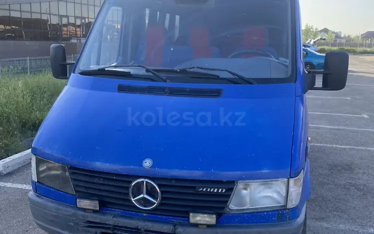 Mercedes-Benz Sprinter 1996 годаүшін2 100 000 тг. в Караганда