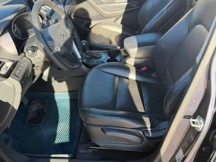 Hyundai Santa Fe 2014 года за 9 000 000 тг. в Астана – фото 13