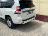 Toyota Land Cruiser Prado 2015 годаүшін17 800 000 тг. в Шымкент – фото 3