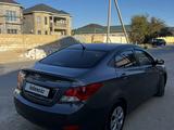 Hyundai Accent 2013 годаүшін4 250 000 тг. в Жанаозен – фото 2