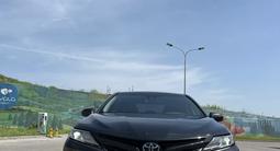 Toyota Camry 2021 годаүшін10 000 000 тг. в Алматы – фото 2