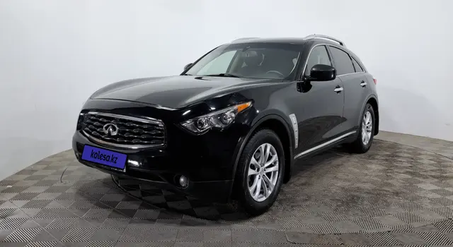Infiniti FX35, 2009