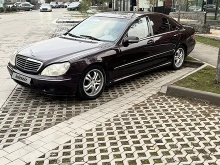 Mercedes-Benz S 600 2002 года за 3 600 000 тг. в Алматы – фото 9