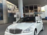 Mercedes-Benz S 500 2010 годаfor12 000 000 тг. в Алматы – фото 2