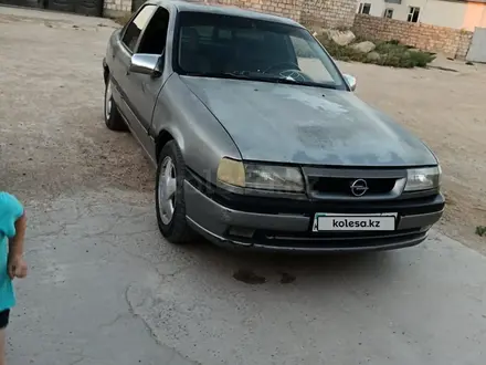 Opel Vectra 1995 года за 1 100 000 тг. в Актау – фото 2