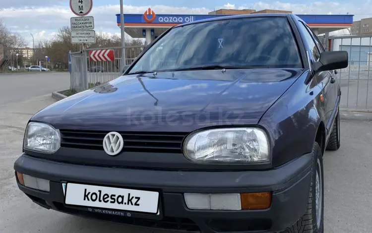 Volkswagen Golf 1993 годаүшін1 350 000 тг. в Усть-Каменогорск