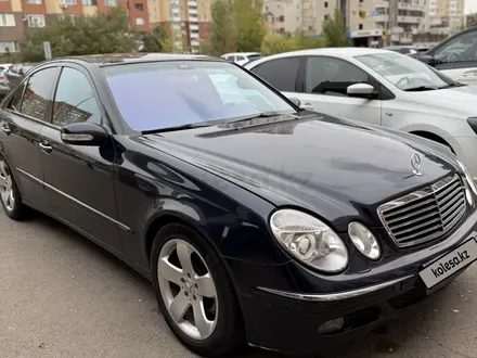 Mercedes-Benz E 320 2002 года за 5 000 000 тг. в Астана