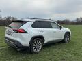 Toyota RAV4 2021 года за 15 500 000 тг. в Уральск – фото 10