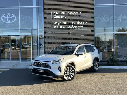 Toyota RAV4 2021 года за 15 500 000 тг. в Уральск – фото 11