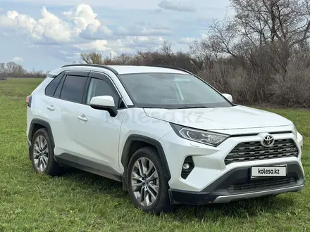 Toyota RAV4 2021 года за 15 500 000 тг. в Уральск – фото 9