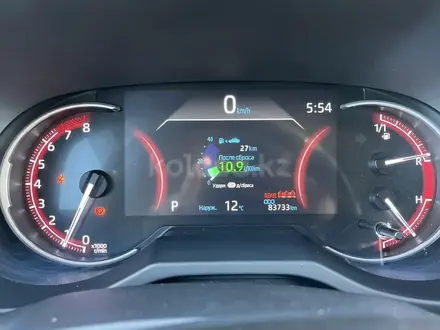 Toyota RAV4 2021 года за 15 500 000 тг. в Уральск – фото 23