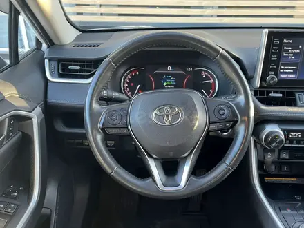 Toyota RAV4 2021 года за 15 500 000 тг. в Уральск – фото 22