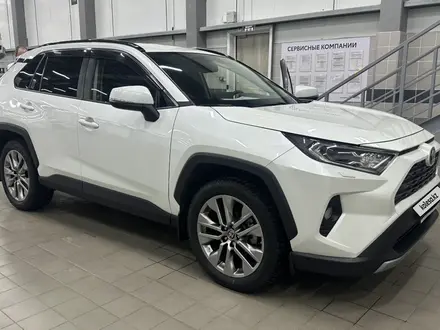 Toyota RAV4 2021 года за 15 500 000 тг. в Уральск – фото 7