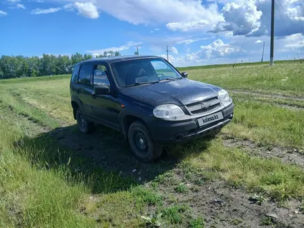 Chevrolet Niva 2010 года за 1 890 000 тг. в Костанай – фото 9