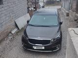 Kia Carnival 2015 годаfor13 500 000 тг. в Шымкент – фото 2