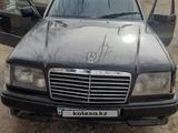 Mercedes-Benz E 200 1994 годаfor1 300 000 тг. в Сатпаев