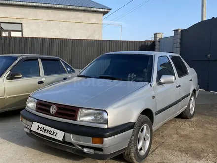 Volkswagen Vento 1993 года за 1 300 000 тг. в Кызылорда – фото 10