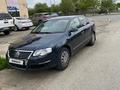 Volkswagen Passat 2006 годаүшін3 100 000 тг. в Атырау