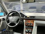 Mercedes-Benz E 280 1993 года за 2 450 000 тг. в Алматы – фото 4