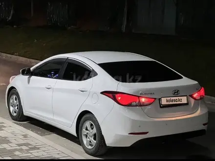 Hyundai Elantra 2015 года за 6 000 000 тг. в Шымкент – фото 7