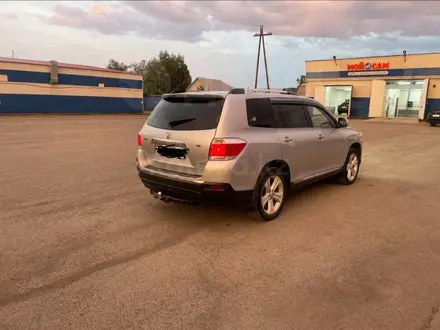 Toyota Highlander 2010 года за 11 500 000 тг. в Павлодар – фото 2