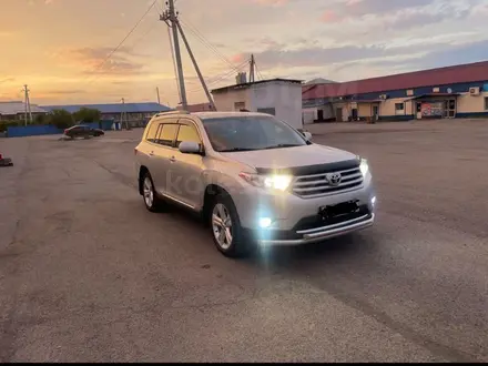 Toyota Highlander 2010 года за 11 500 000 тг. в Павлодар – фото 3