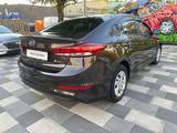 Hyundai Elantra 2017 годаfor7 200 000 тг. в Алматы – фото 5