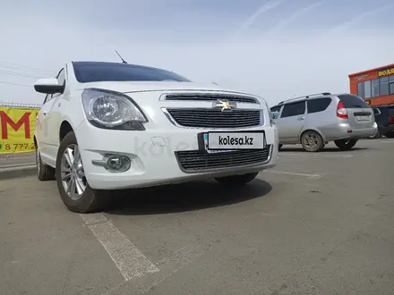 Chevrolet Cobalt 2022 года за 7 500 000 тг. в Уральск – фото 2