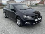 Volkswagen Polo 2015 года за 5 000 000 тг. в Актобе – фото 2