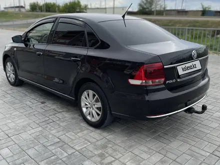Volkswagen Polo 2015 года за 5 000 000 тг. в Актобе – фото 4