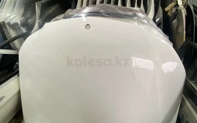 Капот на Мерседес W 212 за 1 000 тг. в Алматы