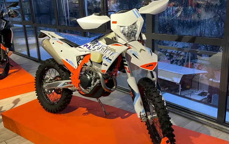 KTM  350 EXC-F Six Days 2024 года за 6 800 000 тг. в Алматы