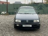 Volkswagen Vento 1992 года за 1 200 000 тг. в Кентау – фото 2