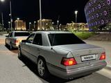 Mercedes-Benz E 280 1995 года за 5 000 000 тг. в Туркестан – фото 3