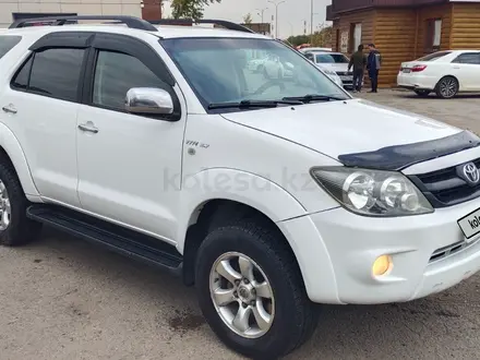 Toyota Fortuner 2007 года за 7 300 000 тг. в Астана – фото 3