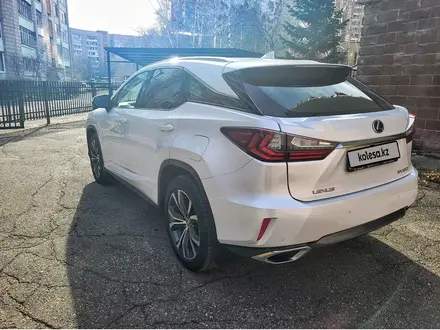 Lexus RX 200t 2016 года за 21 700 000 тг. в Усть-Каменогорск – фото 2