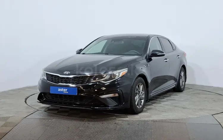 Kia Optima 2018 года за 9 050 000 тг. в Астана