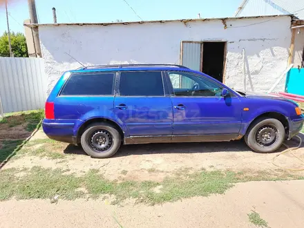 Volkswagen Passat 1998 года за 1 500 000 тг. в Уральск – фото 11